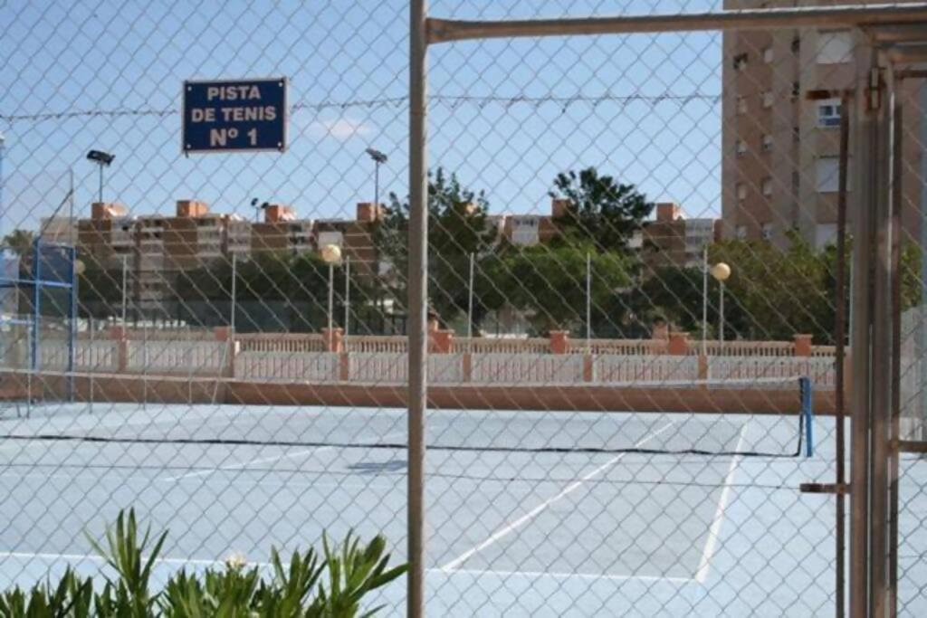 Las Lanzas Studio Apartment Playa Muchavista El Campello Eksteriør bilde